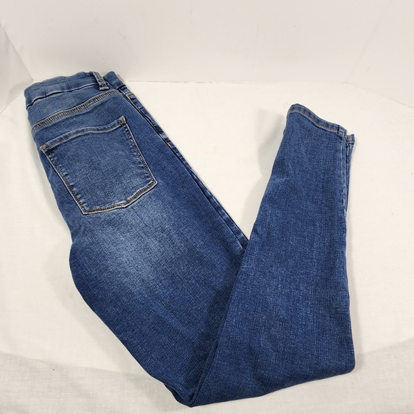 NO BOUNDARIES SUPER HIGH RISE JUNIORS JEANS, SIZE 7, DARK WASH, BLUE - Picture 13 of 13